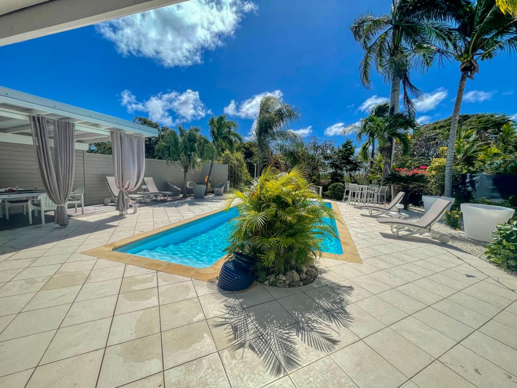 Villa avec piscine à louer en Guadeloupe Saint François - villa 2 chambres pour 6 personnes 