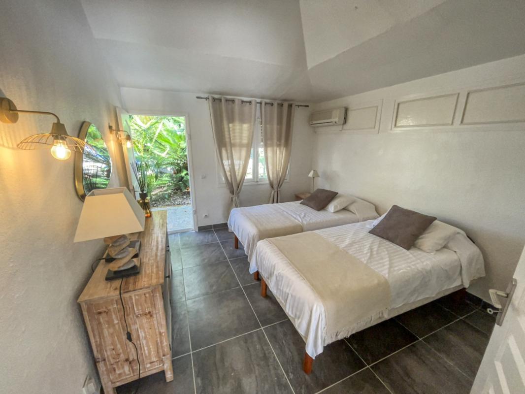 Villa avec piscine à louer en Guadeloupe Saint François - villa 2 chambres pour 6 personnes 