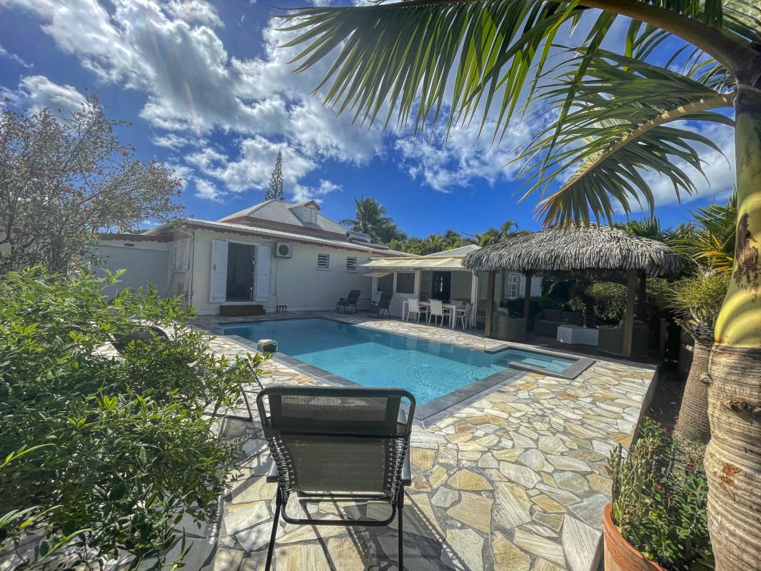 Location villa 4 chambres 11 personnes avec piscine à St François en Guadeloupe - vue piscine