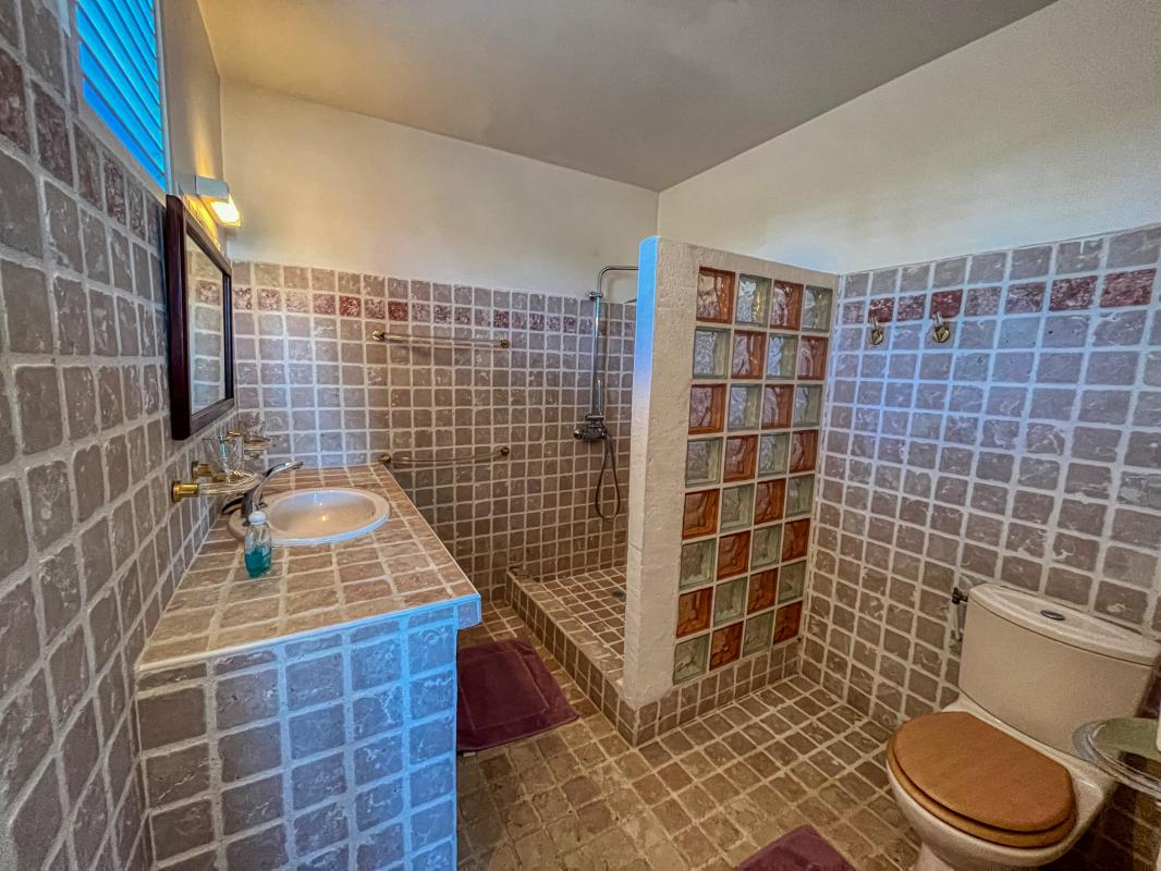 Location villa 3 chambres 6 personnes avec piscine à Saint François en Guadeloupe - sdd suite parentale