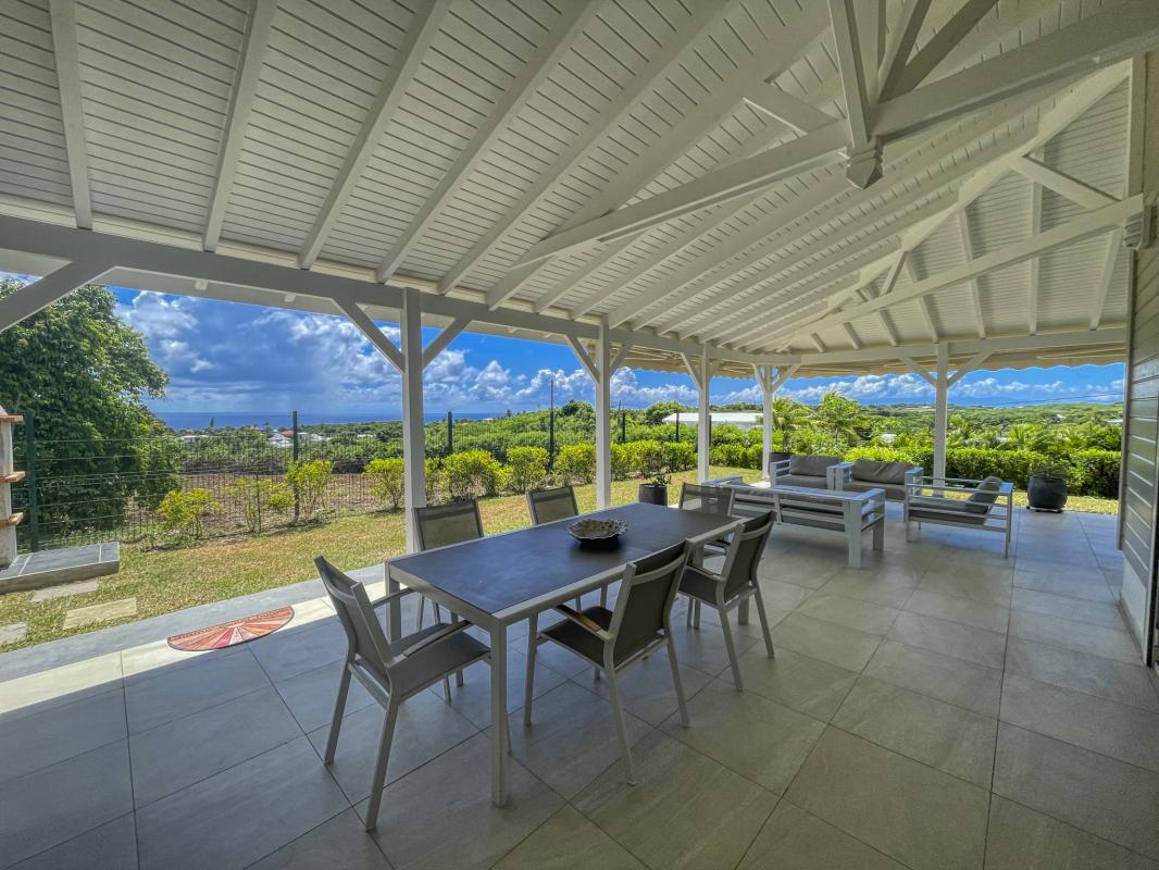 Villa en location en Guadeloupe Saint François - villa 2 chambres 4 personnes avec piscine 