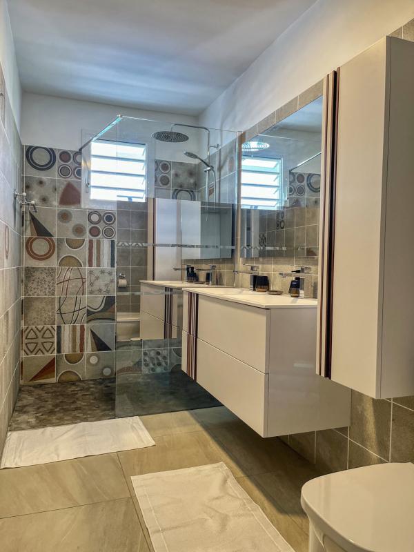 Villa en location en Guadeloupe Saint François - villa 2 chambres 4 personnes avec piscine 