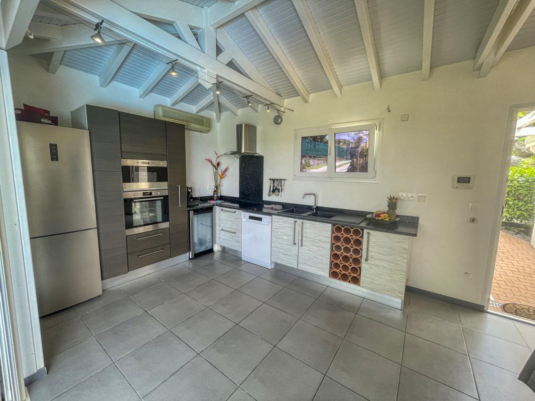 Location villa Guadeloupe Saint François - villa 1 chambre 2 adultes et 1 enfant - piscine et vue mer