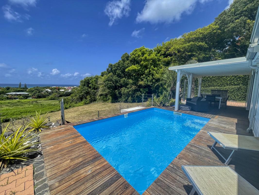 Location villa Guadeloupe Saint François - villa 1 chambre 2 adultes et 1 enfant - piscine et vue mer
