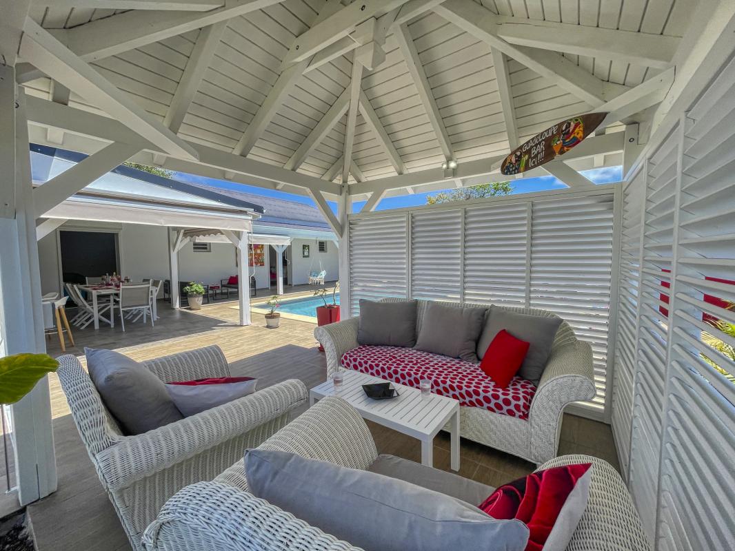 Location villa Guadeloupe Saint François - 3 suites avec salle de douche pour 6 personnes - piscine 