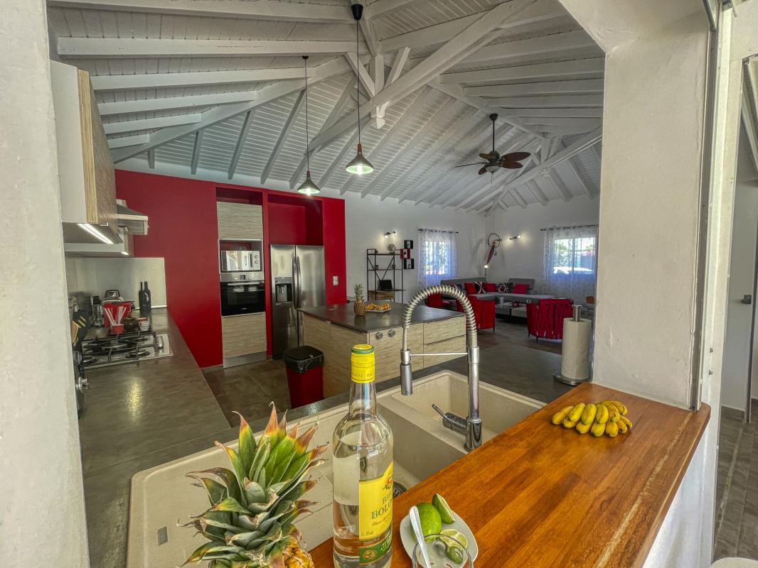 Location villa Guadeloupe Saint François - 3 suites avec salle de douche pour 6 personnes - piscine