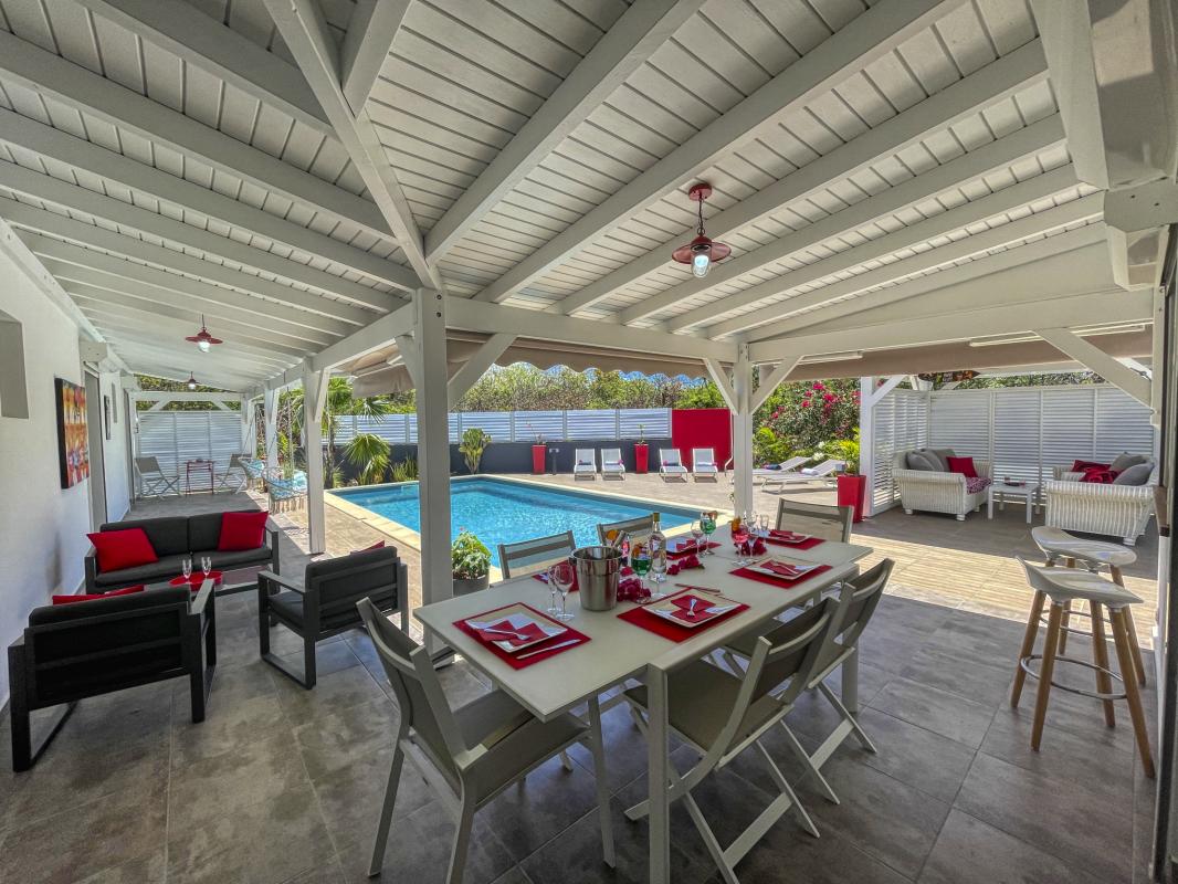Location villa Guadeloupe Saint François - 3 suites avec salle de douche pour 6 personnes - piscine