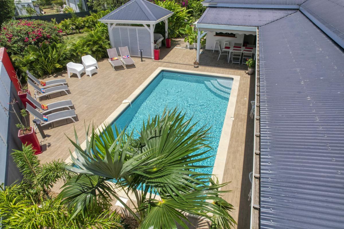 Location villa Guadeloupe Saint François - 3 suites avec salle de douche pour 6 personnes - piscine 