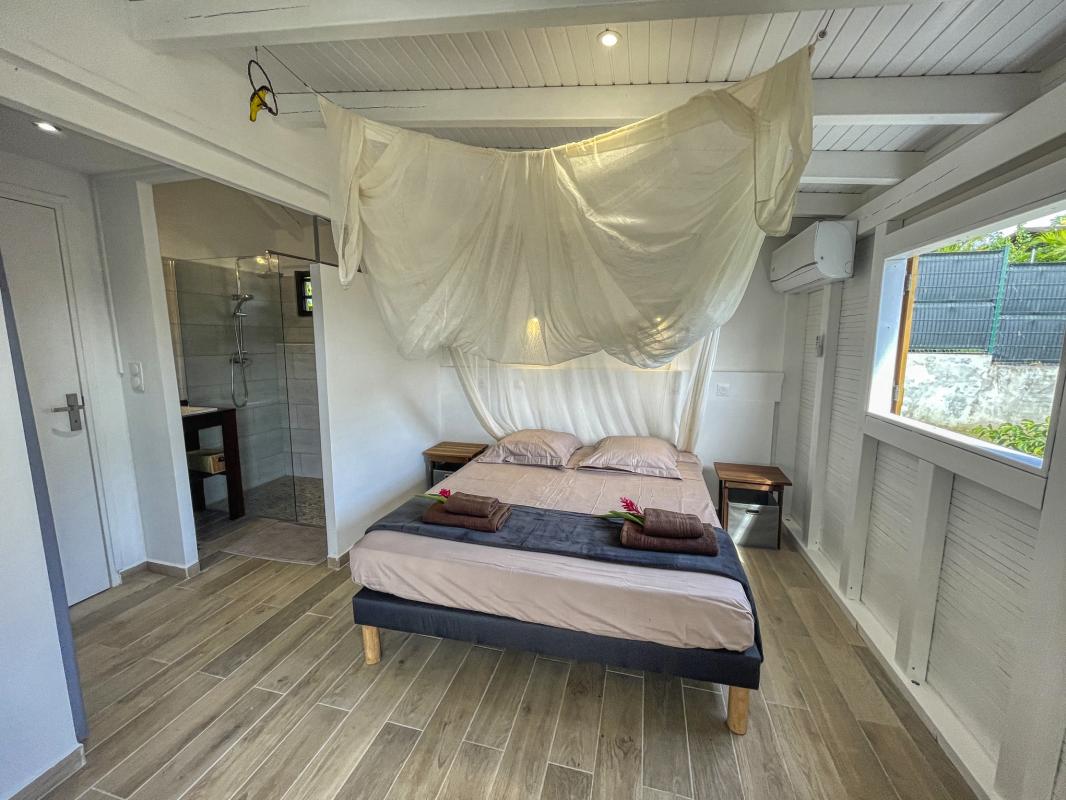 Location villa 5 chambres Saint François Guadeloupe-chambre bungalow