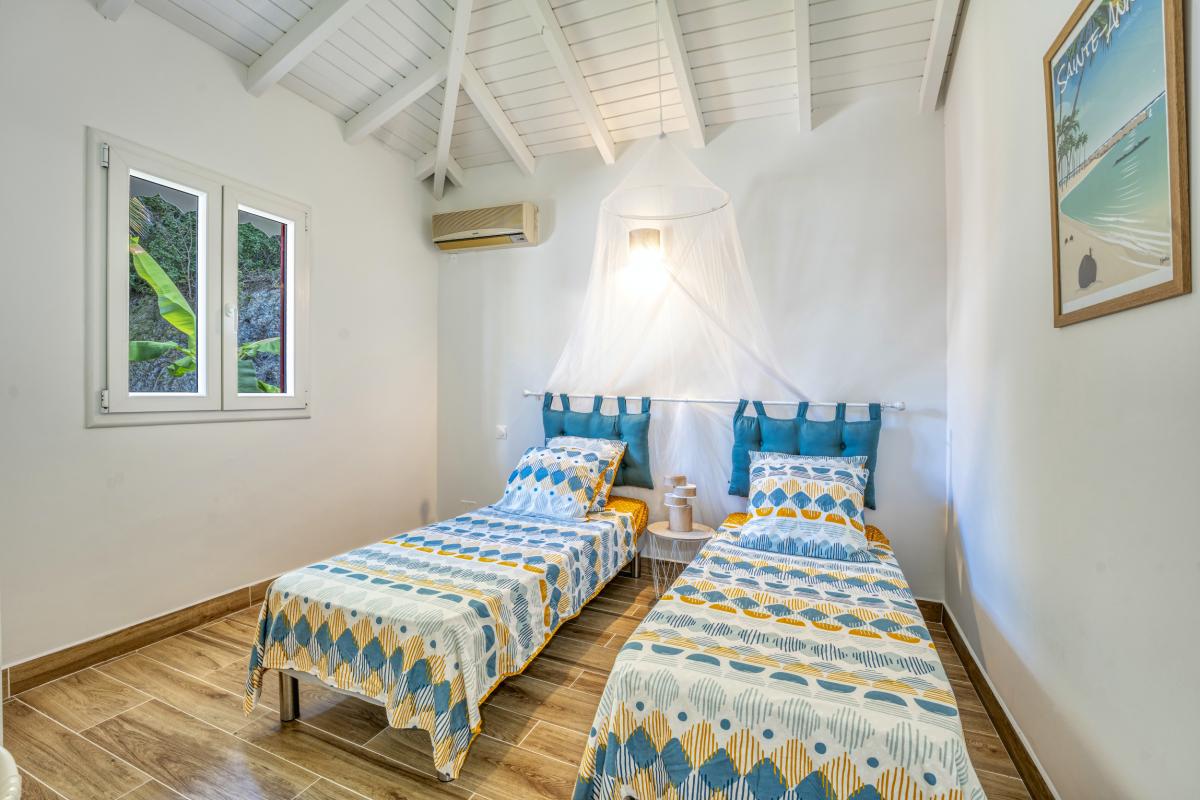 A louer villa 5 chambres Saint François Guadeloupe-chambre enfant