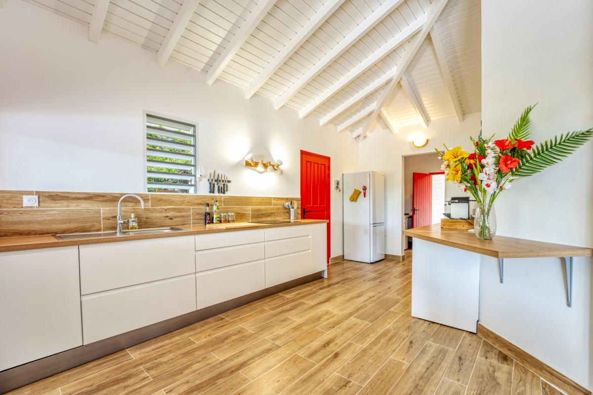 A louer villa 5 chambres Saint François Guadeloupe-cuisine