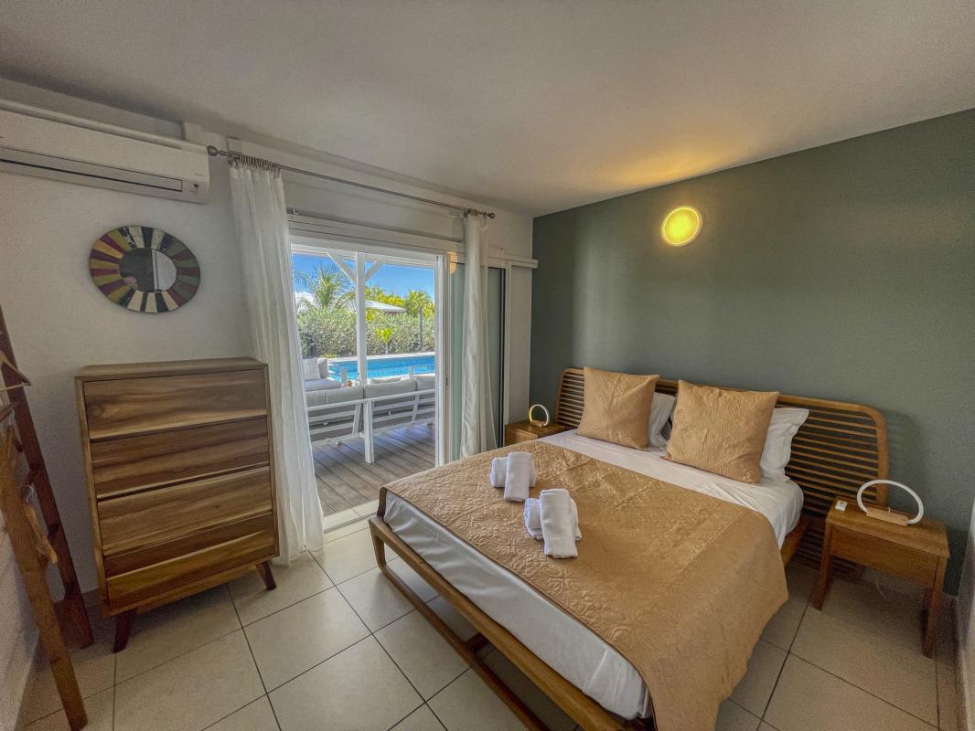 Villa 5 chambres à louer à Saint François Guadeloupe-chambre
