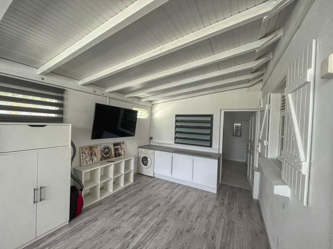 Location Villa 14 personnes Saint François Guadeloupe-buanderie
