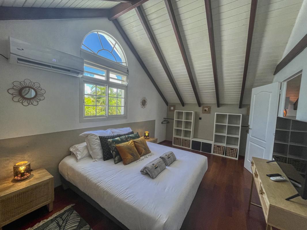 Location Villa 14 personnes Saint François Guadeloupe-chambre étage