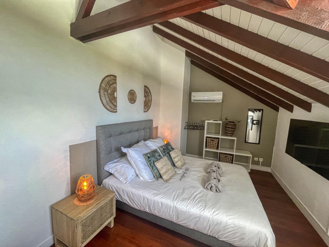 Location Villa 14 personnes Saint François Guadeloupe-chambre étage