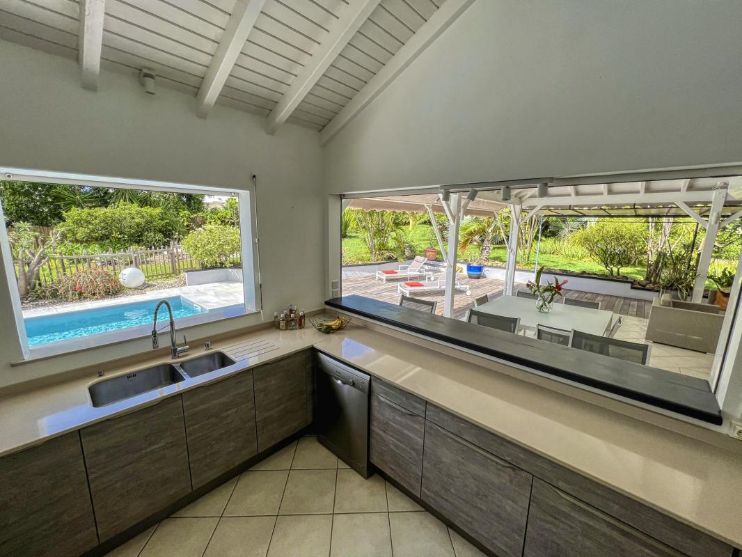 Location villa 6 personnes Saint François Guadeloupe-cuisine