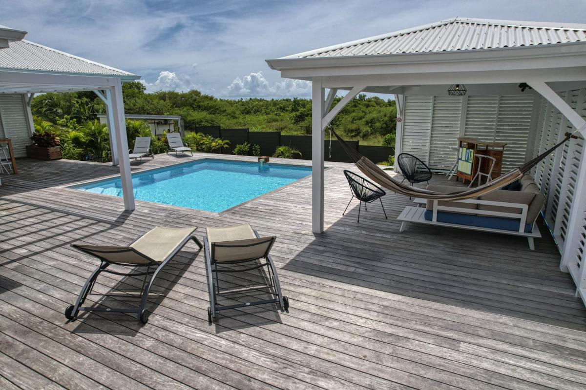 A louer villa 3 chambres piscine Saint François Guadeloupe_ Terrasse 