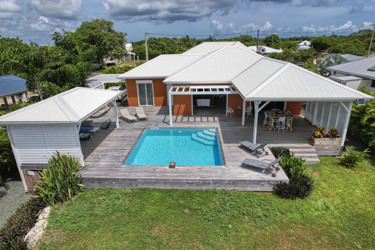A louer villa 3 chambres piscine Saint François Guadeloupe_ Vue d'ensemble