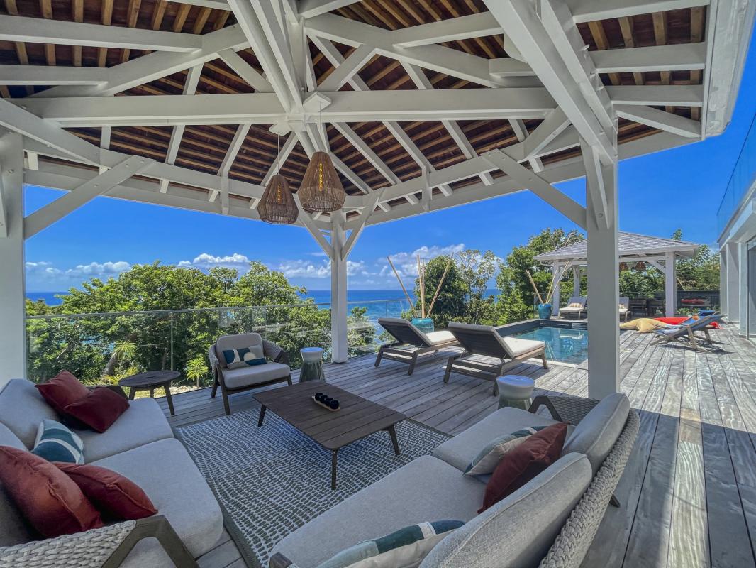 A louer villa 4 chambres vue mer Saint François Guadeloupe_ Salon Terrasse 