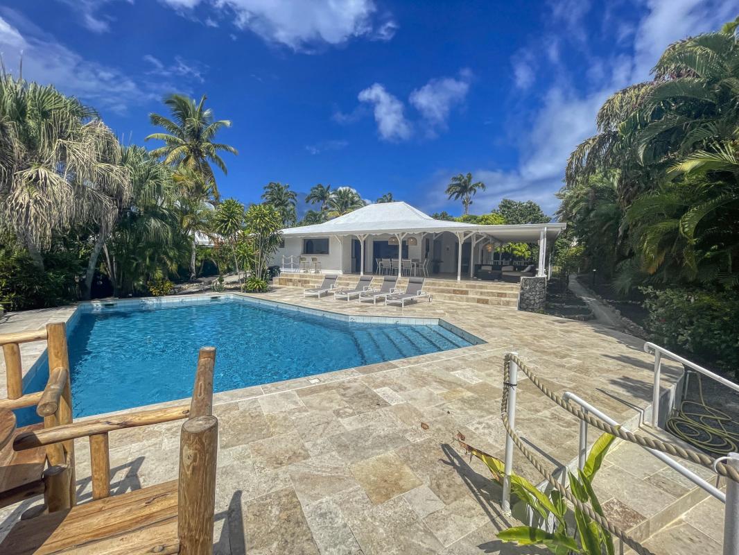 A louer villa 8 personnes Saint François Guadeloupe_ Piscine