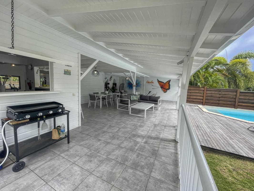 Location villa avec piscine Saint François Guadeloupe_ Terrasse