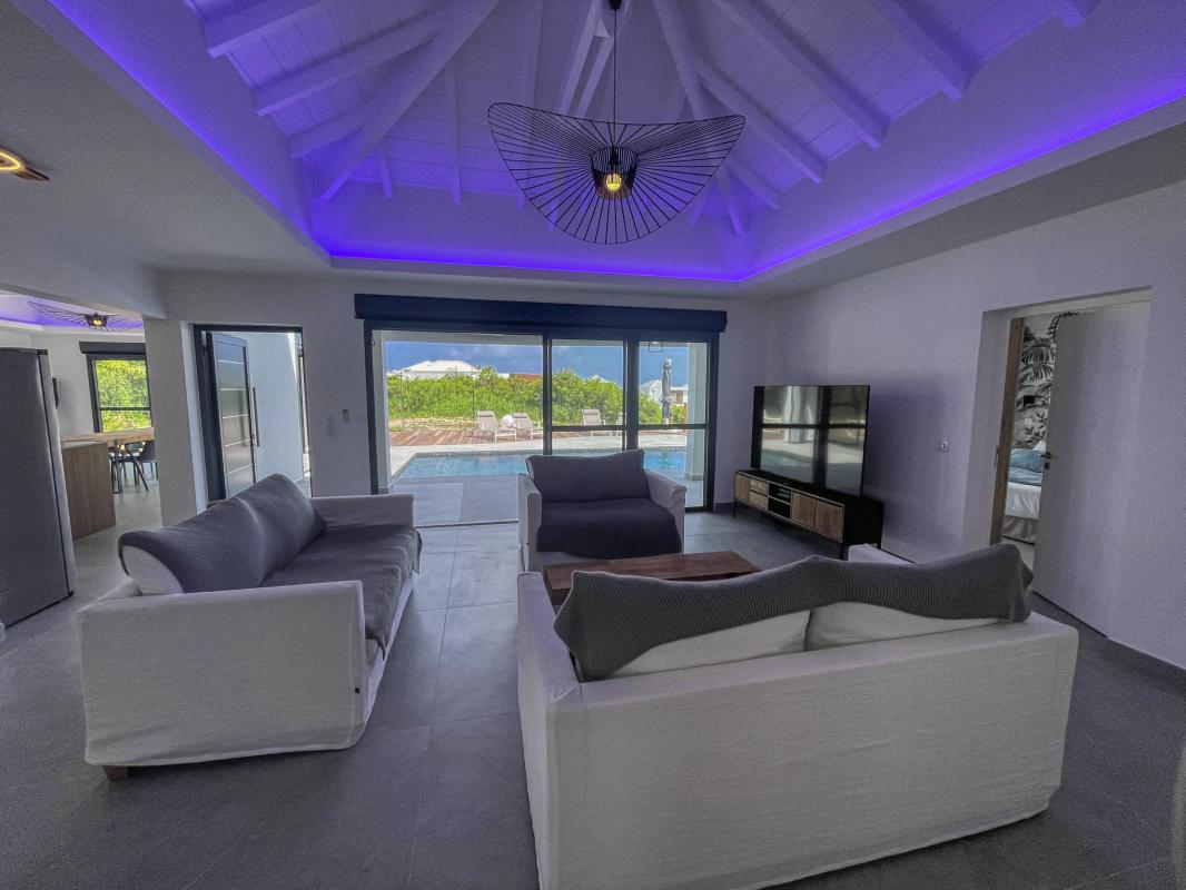 Location-villa-Topaze-2-chambres-8-personnes-vue-mer-piscine-à-St-François-Guadeloupe
