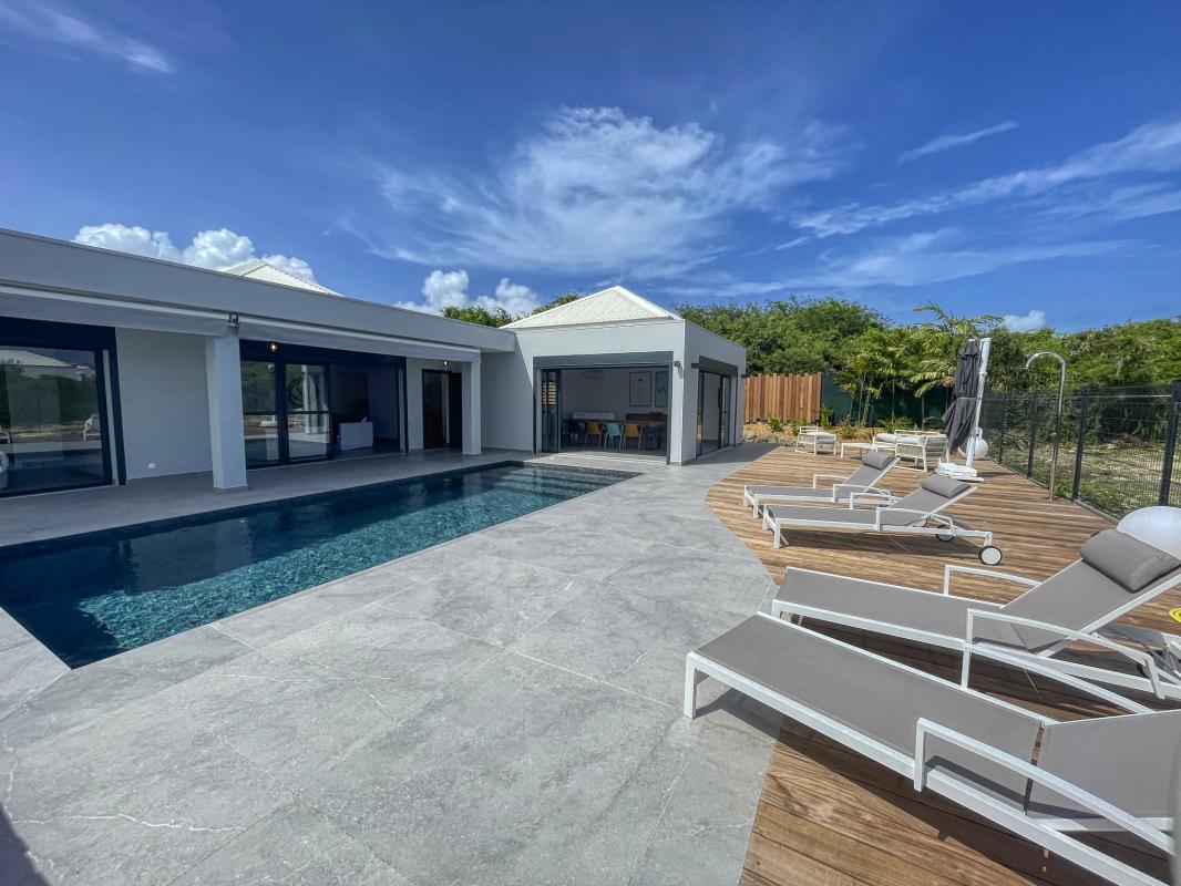 Location-villa-Topaze-2-chambres-8-personnes-vue-mer-piscine-à-St-François-Guadeloupe