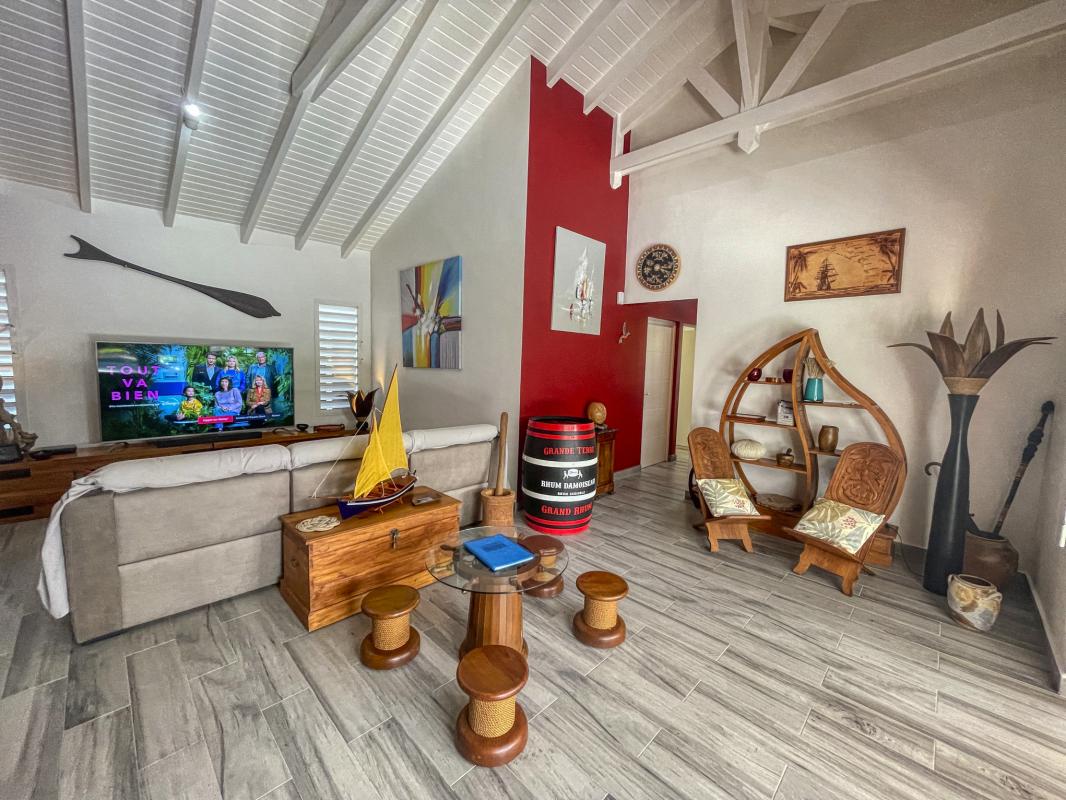 Location villa avec piscine Saint François Guadeloupe_ Salon