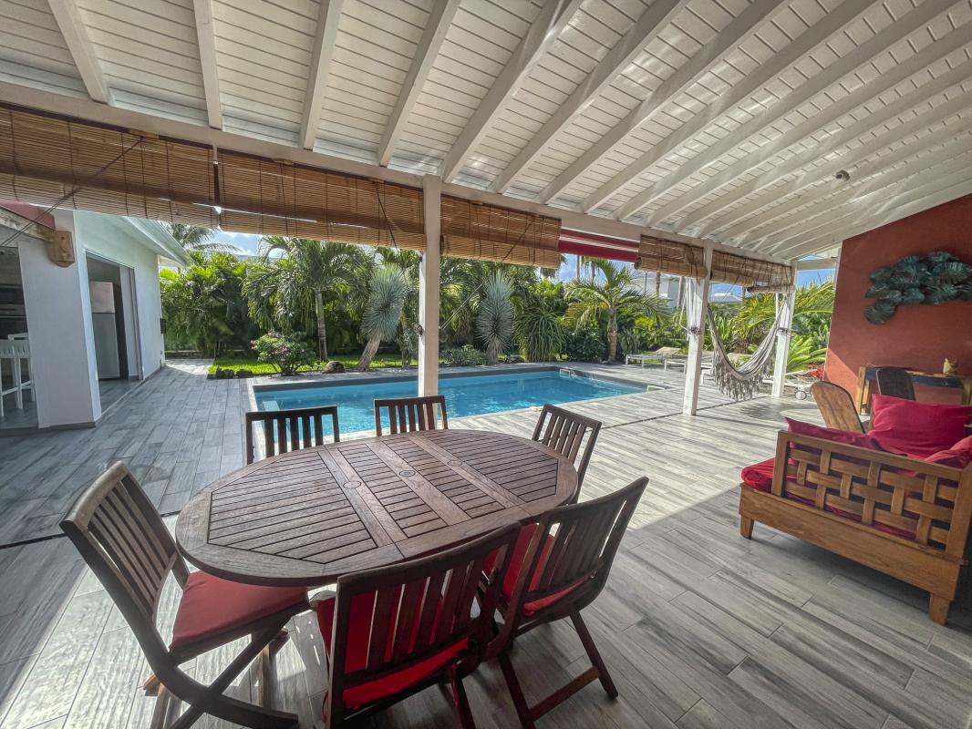Location villa avec piscine Saint François Guadeloupe_ Terrasse 