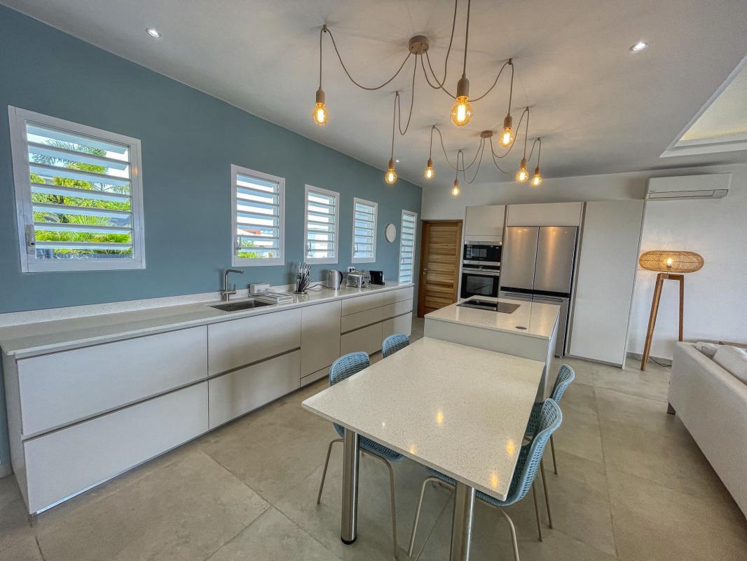 Location villa avec piscine Saint François Guadeloupe_ Cuisine 
