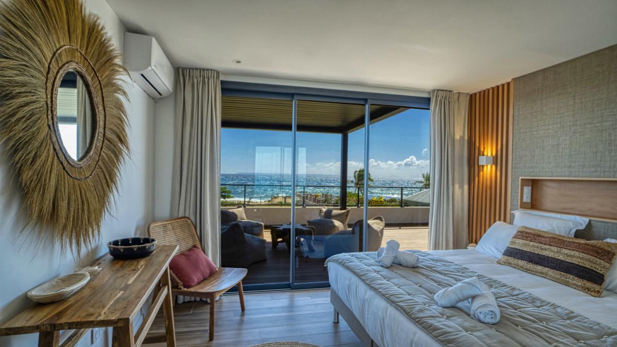 A louer villa pieds dans l'eau Saint François Guadeloupe-Chambre Etage