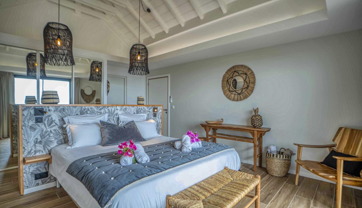 A louer villa pieds dans l'eau Saint François Guadeloupe-Chambre Etage
