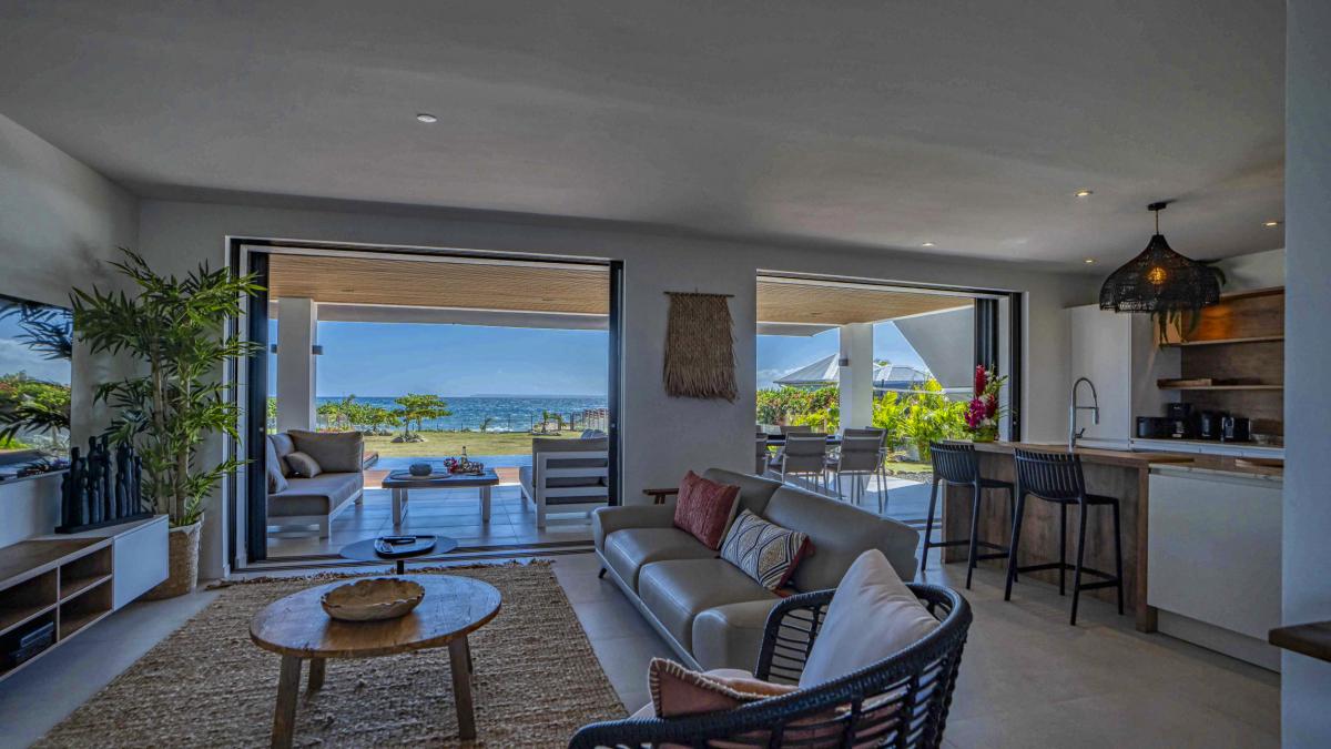 A louer villa pieds dans l'eau Saint François Guadeloupe-Cuisine