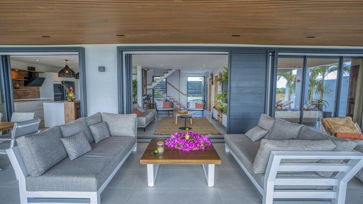 A louer villa pieds dans l'eau Saint François Guadeloupe-Terrasse