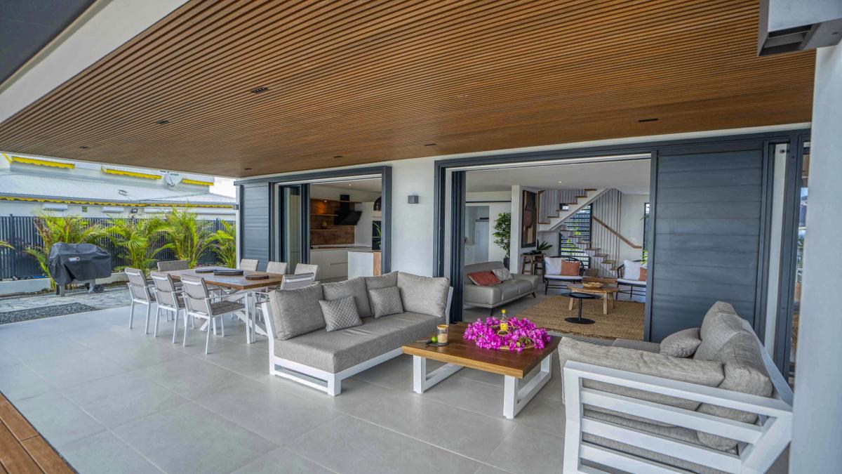 A louer villa pieds dans l'eau Saint François Guadeloupe-Terrasse