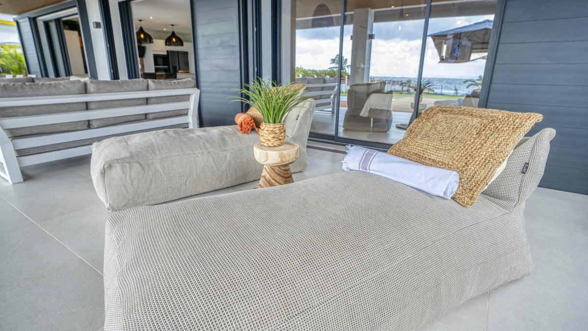 A louer villa pieds dans l'eau Saint François Guadeloupe-Terrasse