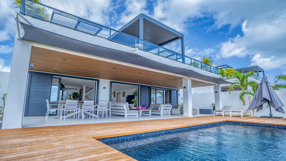 A louer villa pieds dans l'eau Saint François Guadeloupe-vue ensemble