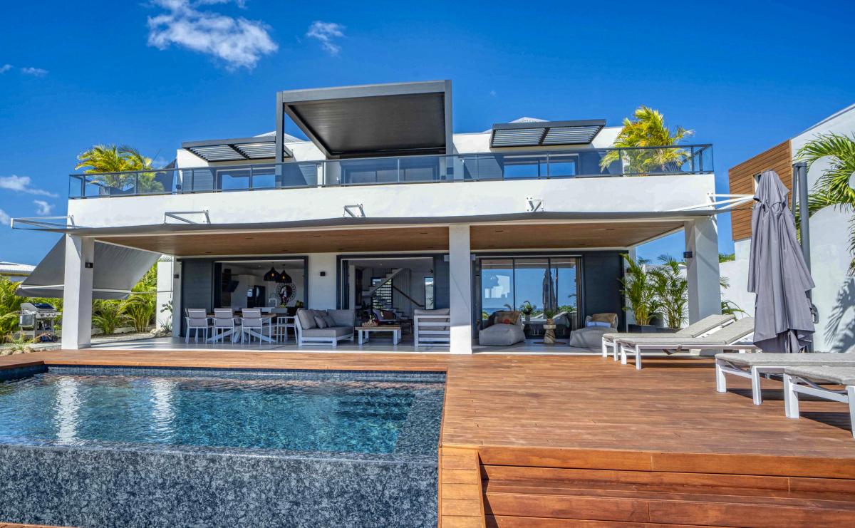 A louer villa pieds dans l'eau Saint François Guadeloupe-vue ensemble