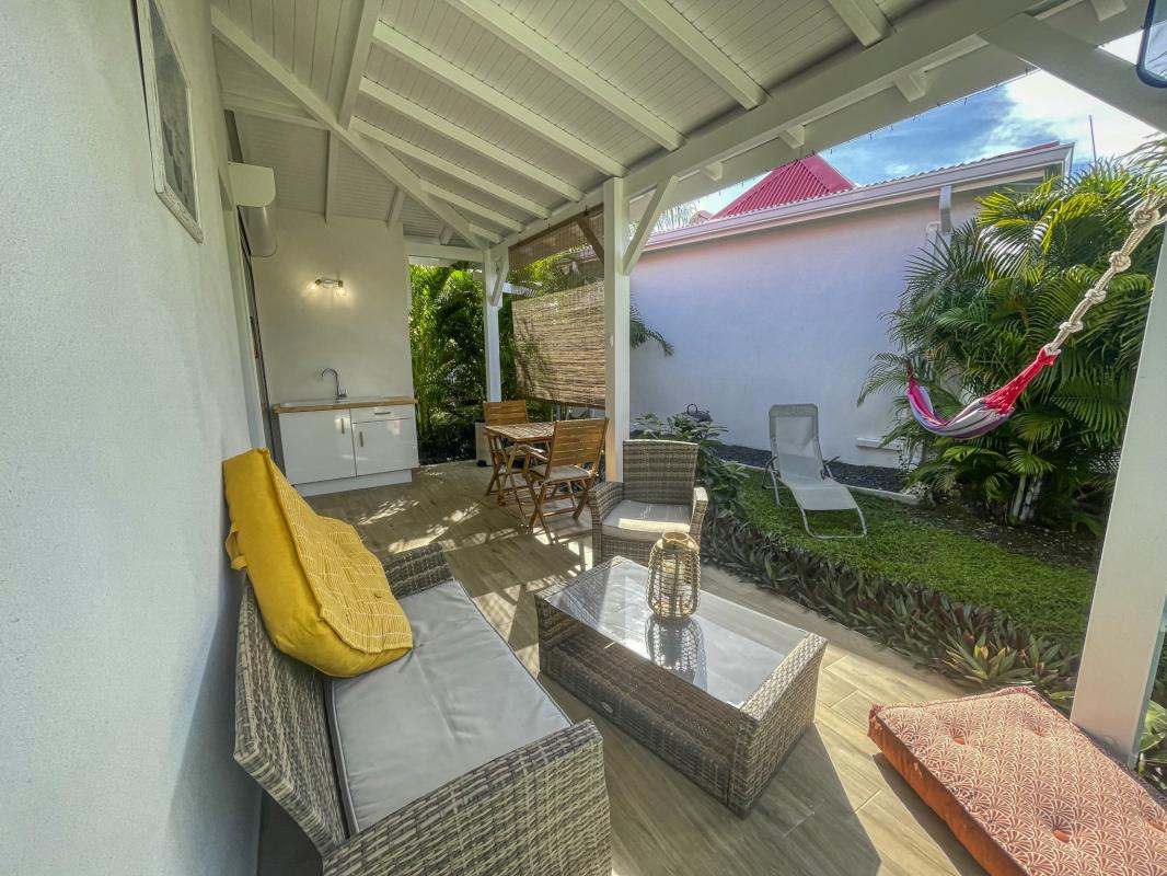 Location villa piscine Saint François Guadeloupe_terrasse