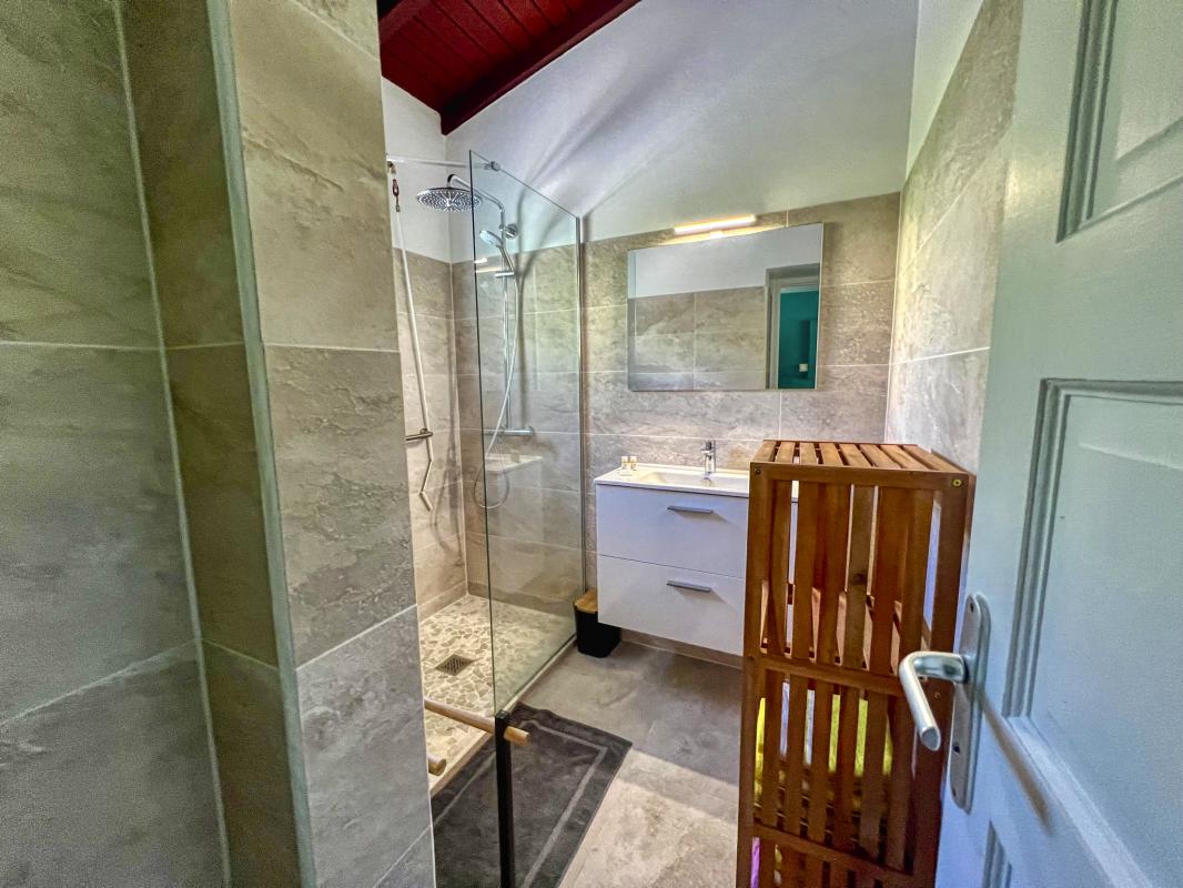 Location Villa Saint François Guadeloupe Salle de douche