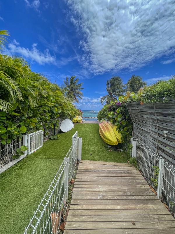 A-louer-Villa-au-hamak-Saint-François-Guadeloupe - Accès lagon 