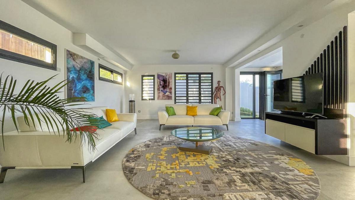 A louer Villa pied dans l'eau Saint François Guadeloupe - Pièce à vivre