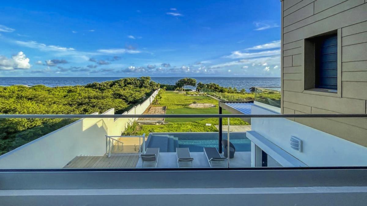 A louer Villa pied dans l'eau Saint François Guadeloupe - Terrasse étage