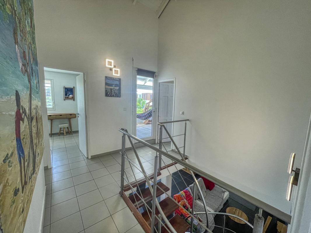 Location villa accès plage Saint François Guadeloupe - Couloir ETAGE