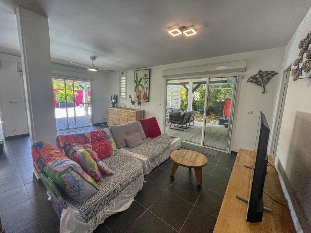 Location villa accès plage Saint François Guadeloupe- salon