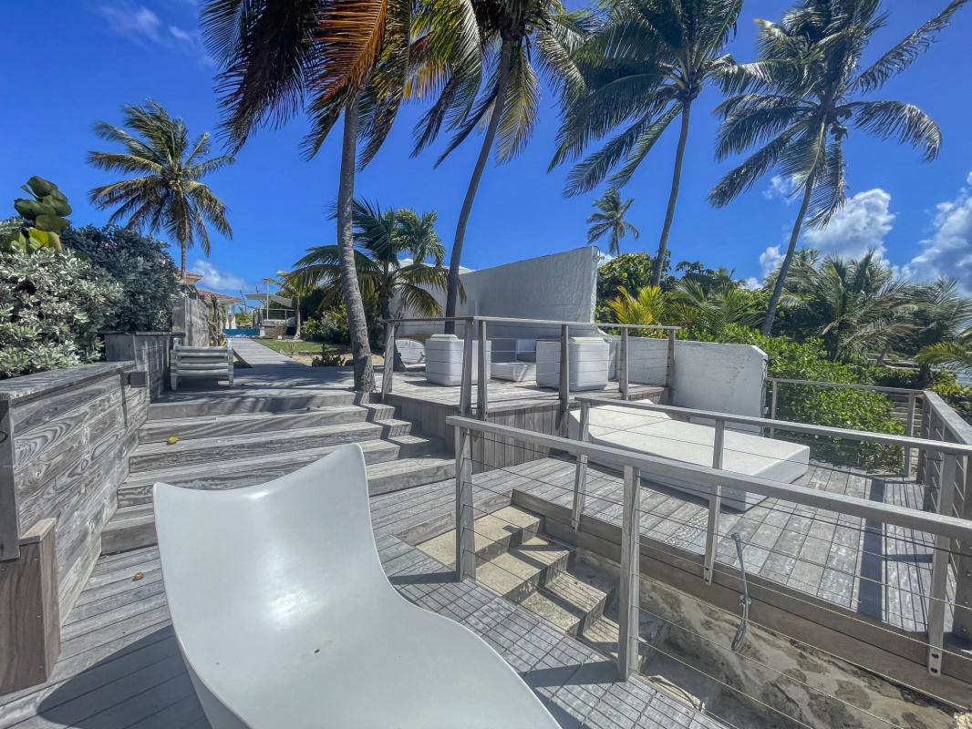 Location villa piscine pieds dans l'eau Saint François Guadeloupe_plage