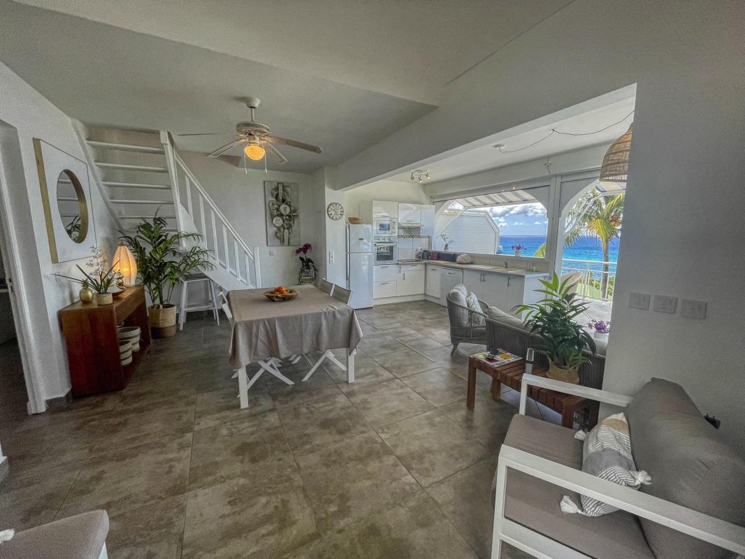 Location Duplex 4 personnes vue mer Saint François Guadeloupe_pièce à vivre