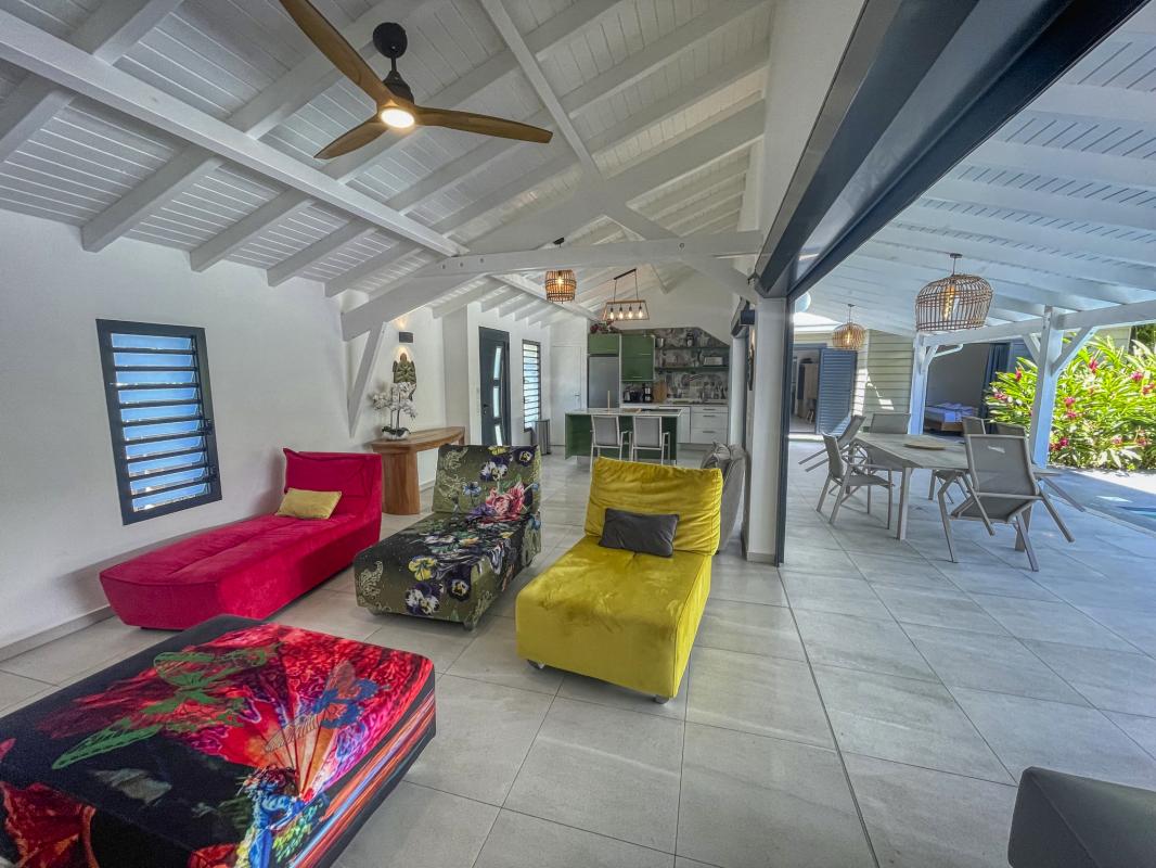 Location villa piscine Saint François Guadeloupe_salon