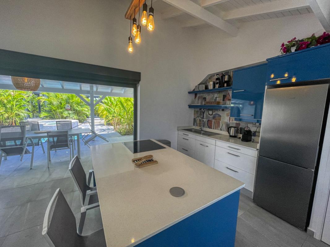 Location villa piscine Saint François Guadeloupe_cuisine