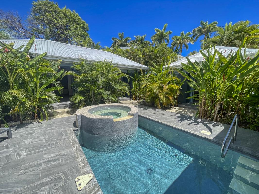 Location villa piscine Saint François Guadeloupe_piscine